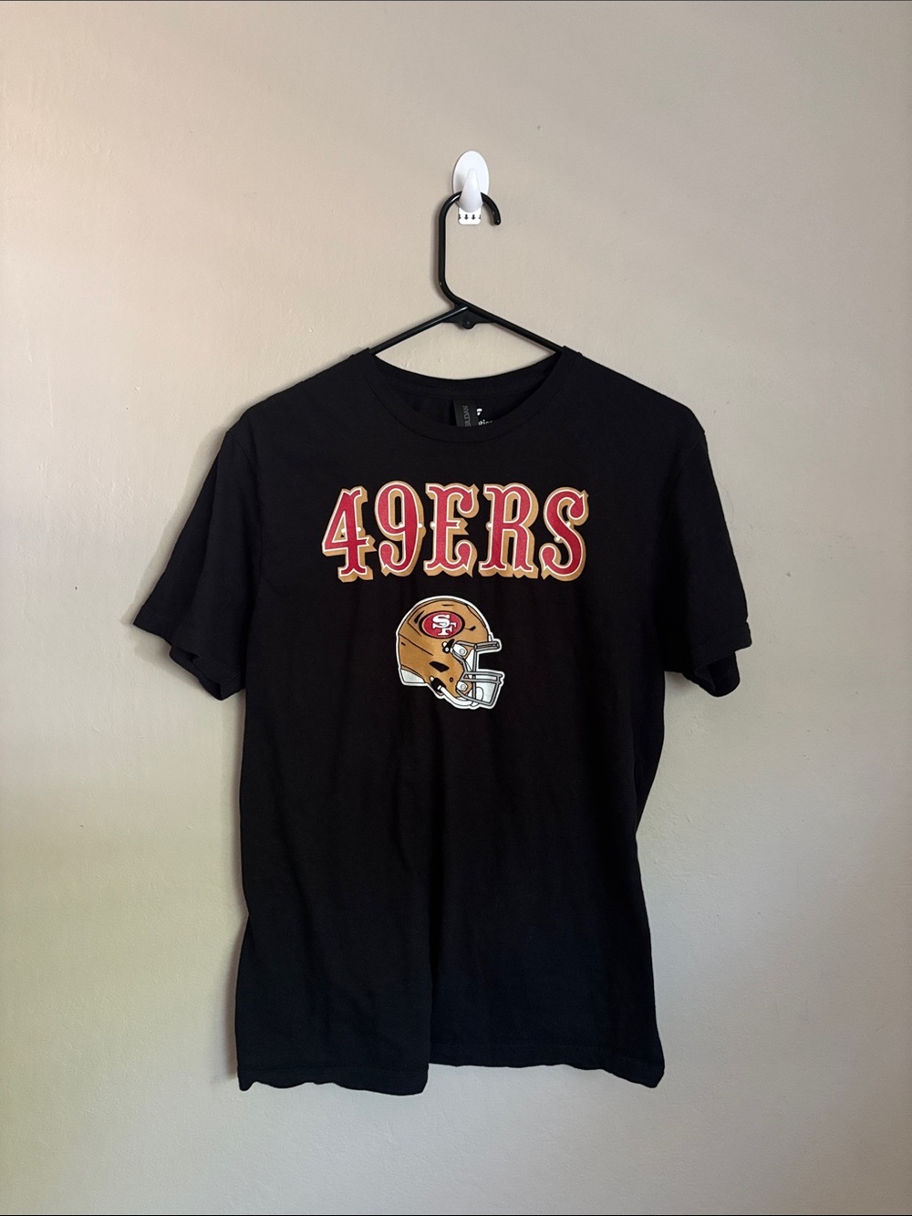 Gildan 49er- Purdy t shirt size medium